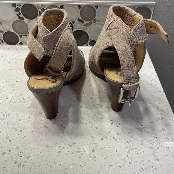 Sam Edelman woman’s peep toe booties - Picture 4 of 11